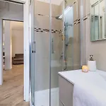 Two-room 5 Minutes' Walk From The Historic Center * Como